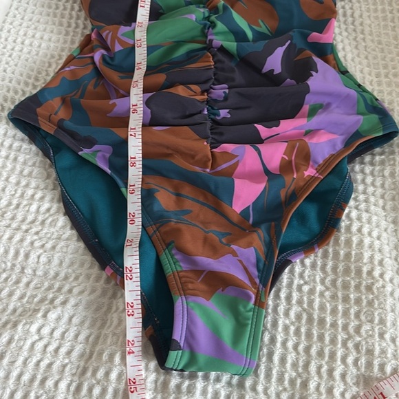 New Shade & Shore Plunge One Piece High Leg Swimsuit Floral Tropical Print - Picture 13 of 14